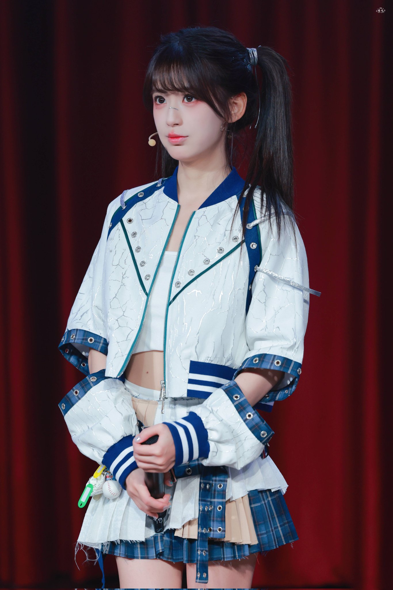 【ST8433】イ・ソニ(LEE SUNHEE) / 四春期+LIVE Lin ShuQing Oshi on X: 