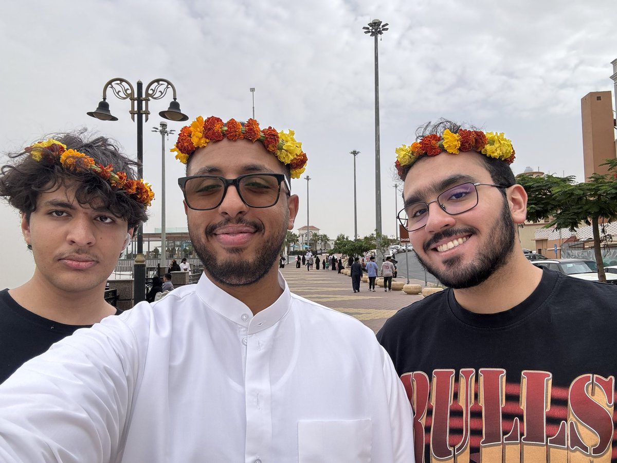 خليل tweet media