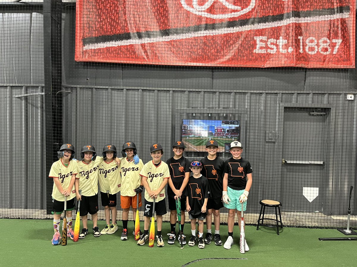 11u St Louis Rawlings Tigers tweet media