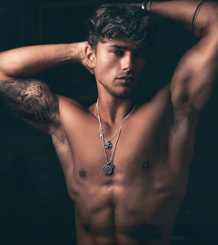 SebsStone's tweet image. Summer entertainment. 🦁