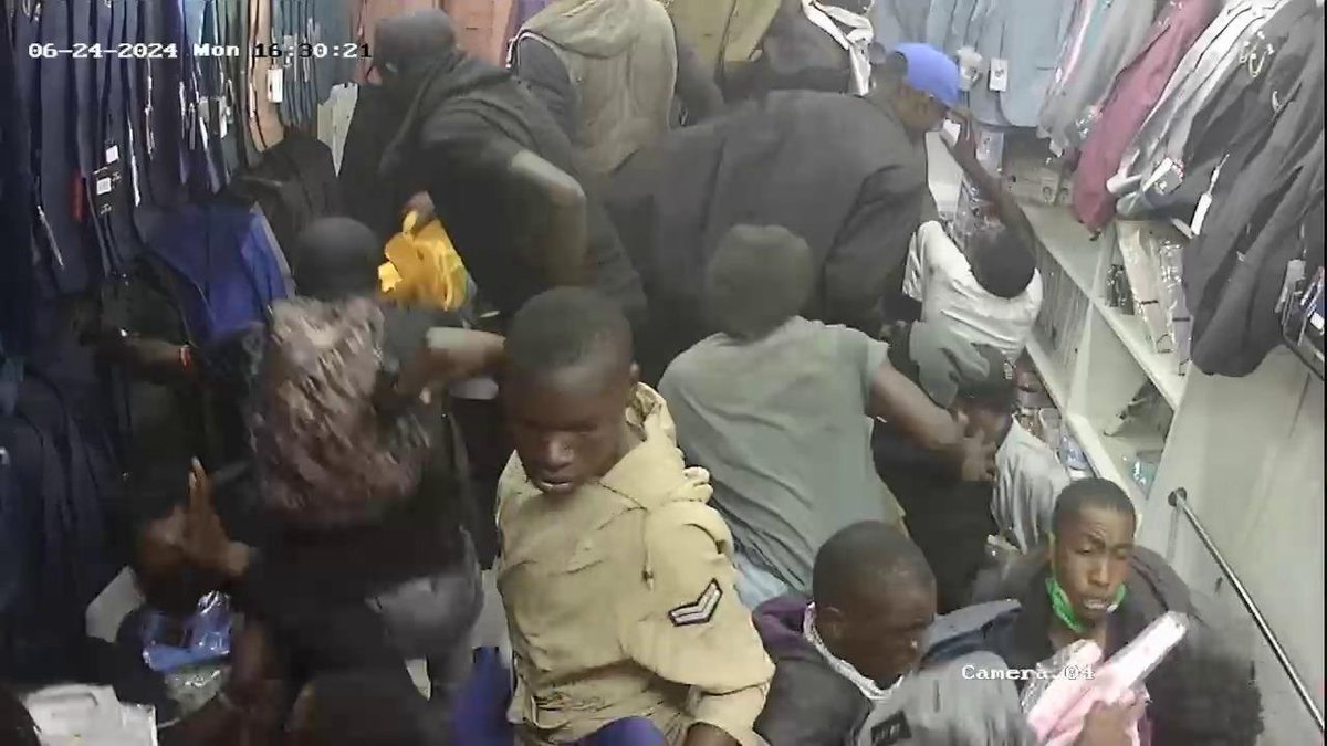 DCI_Kenya's tweet image. When the Kenyan youths (Gen Z) organized nationwide peaceful protests to exercise their democratic right rejecting the proposed 2024/2025 Finance Bill, other groups with criminal minds took advantage of the situation and devised schemes to cause harm and economically frustrate…