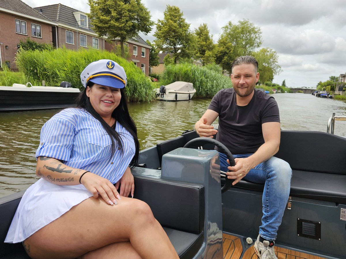 Cheffie_Shot's tweet photo. Shooting for @passiexxx with @Lorena_anaal shot by @gekke_petertje 

#Outdoor #sailing #nature https://t.co/Ks4gllYliI
