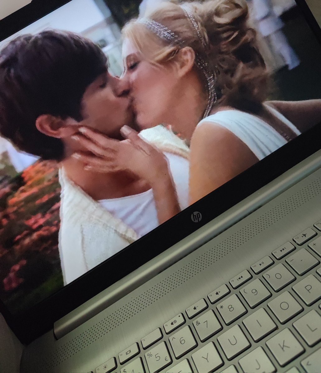 zaczytana_mel's tweet image. UWIELBIAM SERENE I NATE' A  #gossipgirl #plotkara