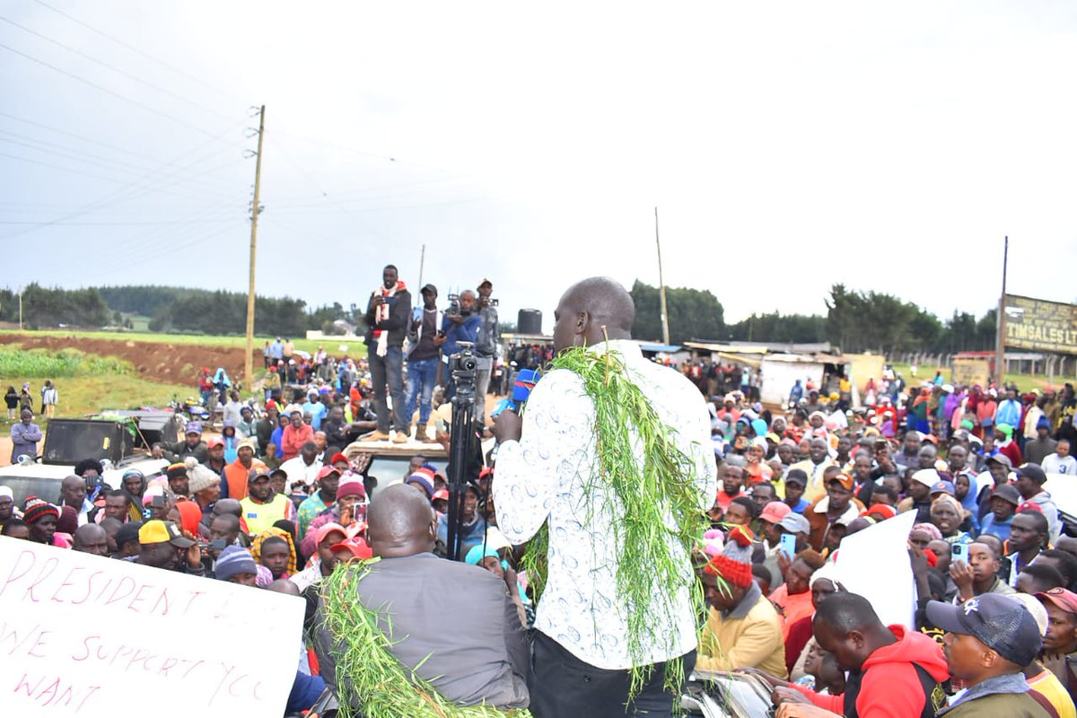 HonAlfredMutai's tweet photo. As the conversation goes on the way forward, I am optimistic that the ongoing projects will be factored in the government's plan so that we continue in line with the Constituency strategic plan 
Tuko pamoja. 
Thank you
#TransformingkuresoiNorthOneStepAtATime
#kuresoinorth https://t.co/UIgbJrbNsj