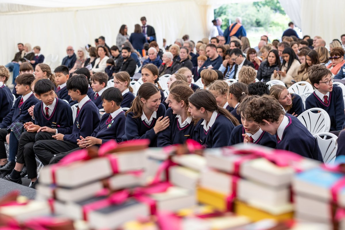 FettesPrep's tweet image. The Prep Prize Giving was an uplifting occasion. We celebrated the achievements of our pupils and wished our leavers well. 🏆👏🐝
Many thanks to guest speaker Lizzie Goodburn, OF and Olympian.
Click here for all photos:bit.ly/4eMeJZZ