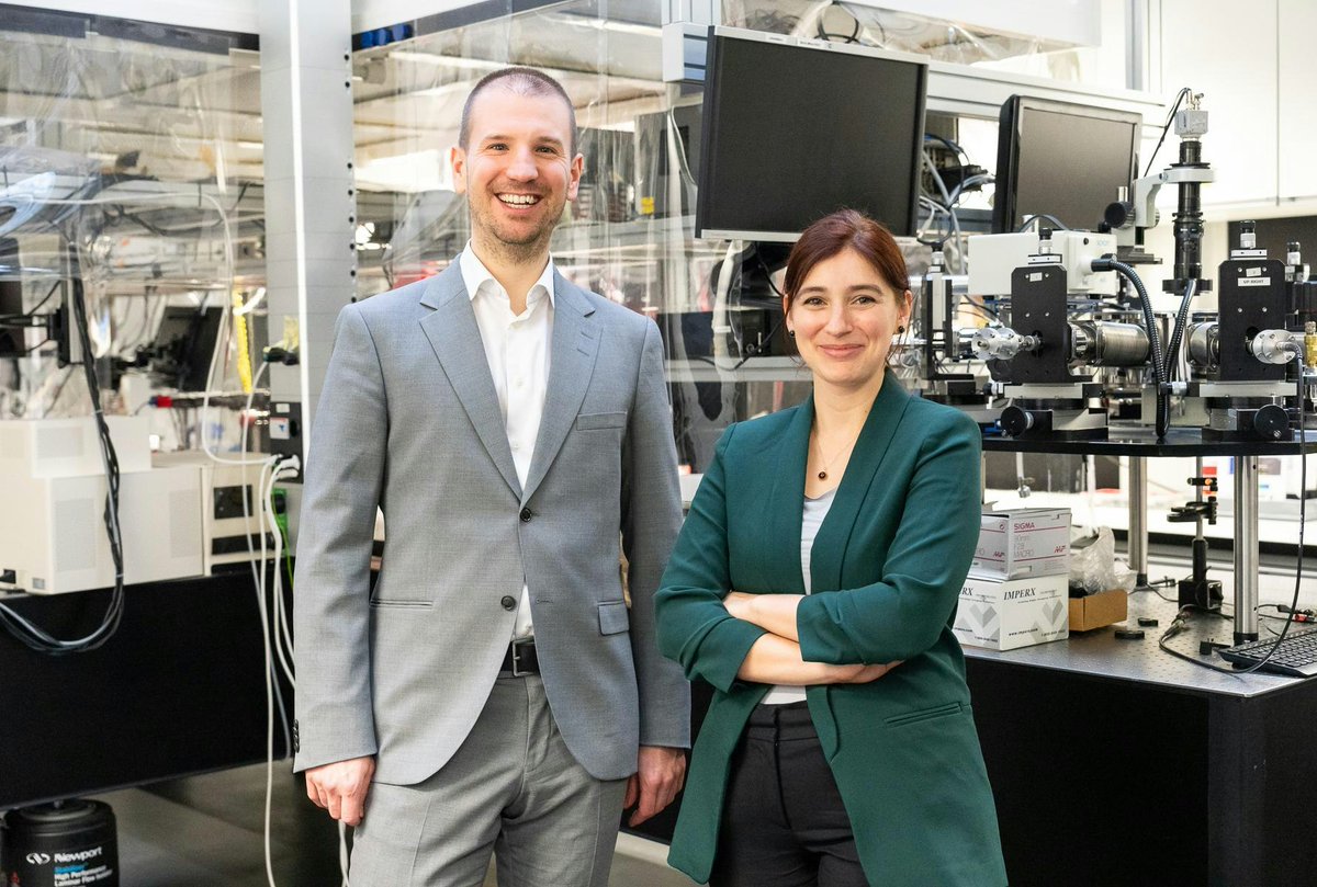 CHF 1.8 million to innovate complex molecule characterization: ETH spin-off @Enantios_ch secures seed funding.
Kudos to founders Roman Wyss and Carin Lightner! venturekick.ch/ETH-Zurich-spi…
#VentureKick