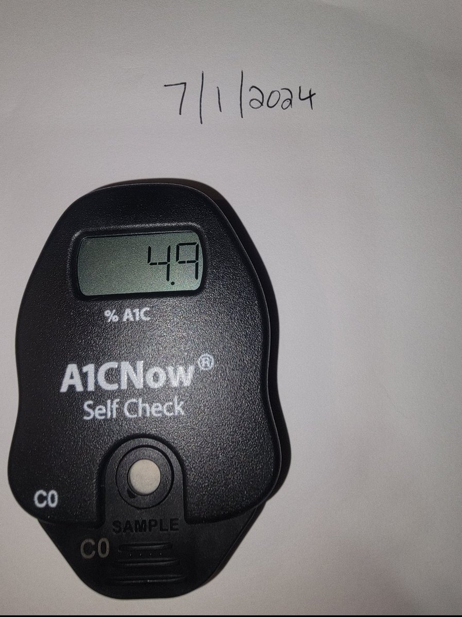 ItIsMikeFitz's tweet photo. Monthly home #A1c test. 27 years with #T1D and I've gotten <5% A1cs for nearly 24 months since going #lowcarb! What a difference it makes - small inputs make small mistakes, big inputs make big mistakes.
Everyone is entitled to normal BGLS!
#bernsteinbrigade
#4percentclub https://t.co/n30bVA4D2q