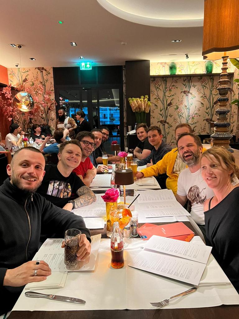 It was an incredible experience Even if we cannot be satisfied with this result we have shown good things
Wanting to be among the best is earned with work
Thanks to the whole team and especially to Bruno our coach and Stefan our captain. I wish everyone a good rest and a good V4