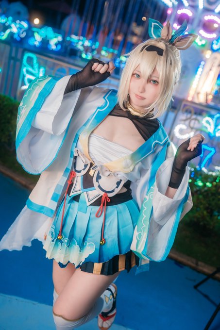 Twitterのコスプレ画像32