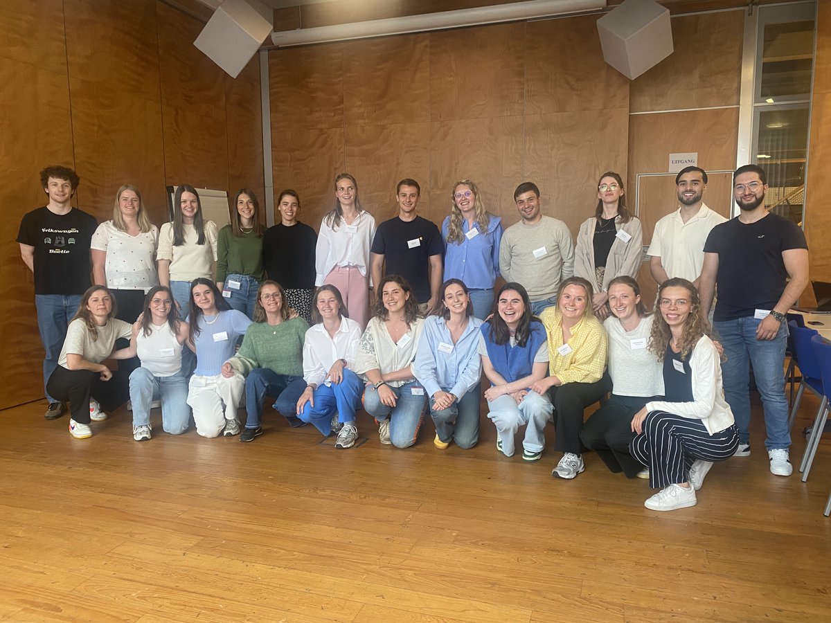 Opgroeien tweet media