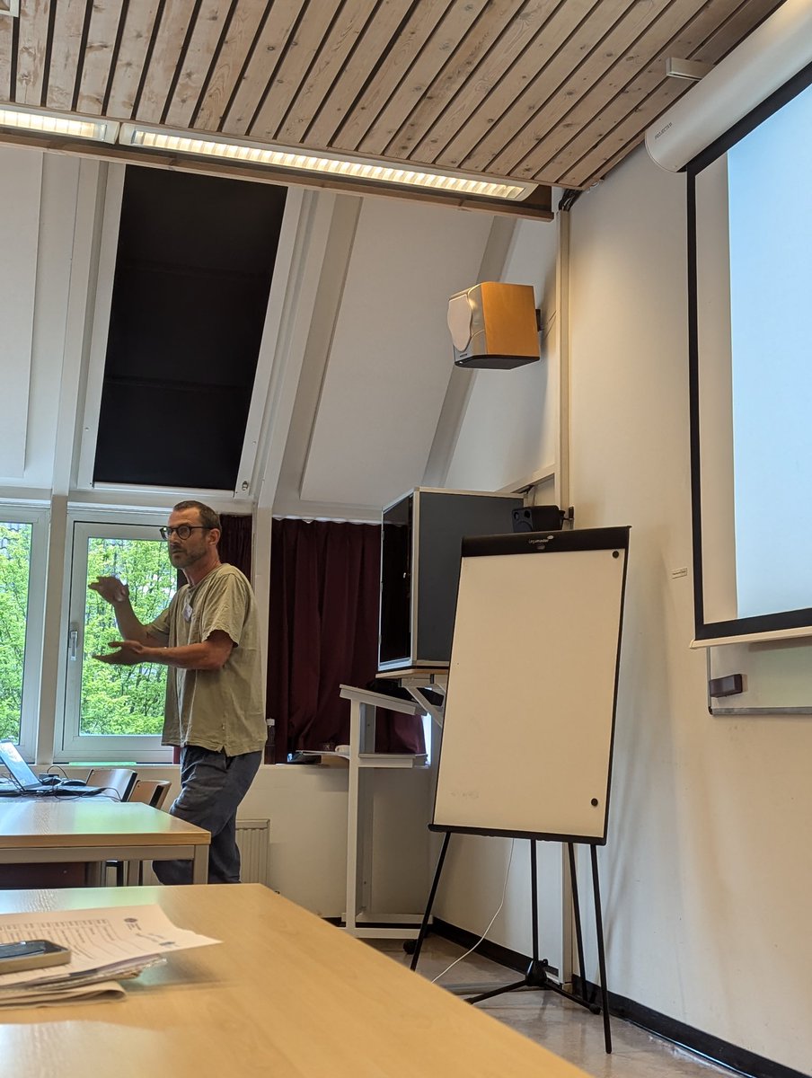 Meanwhile, don’t miss out on the captivating day-long workshop:
Prosodic features of language learners’ fluency 🗣️✨
Organized by Jürgen Trouvain, Bernd Möbius, and Nivja de Jong