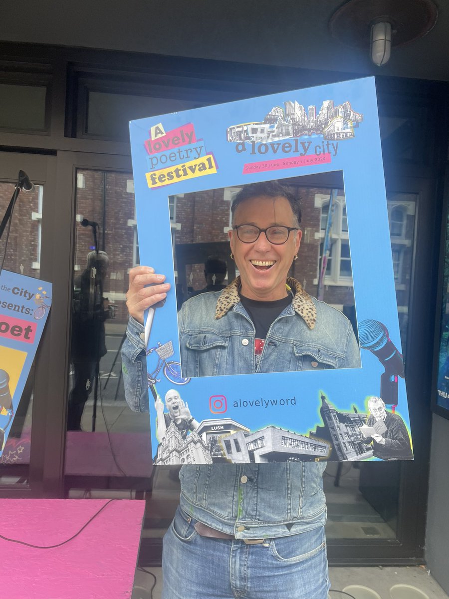 We can’t WAIT to have a dance with you at the Queer Bodies Takeover 🙂‍↔️

Come along for an evening of original spoken word, boss bops, and photo opps (modelled here by the lovely Eddie!) 💫
🎟️⬇️
eventbrite.co.uk/e/queer-bodies…