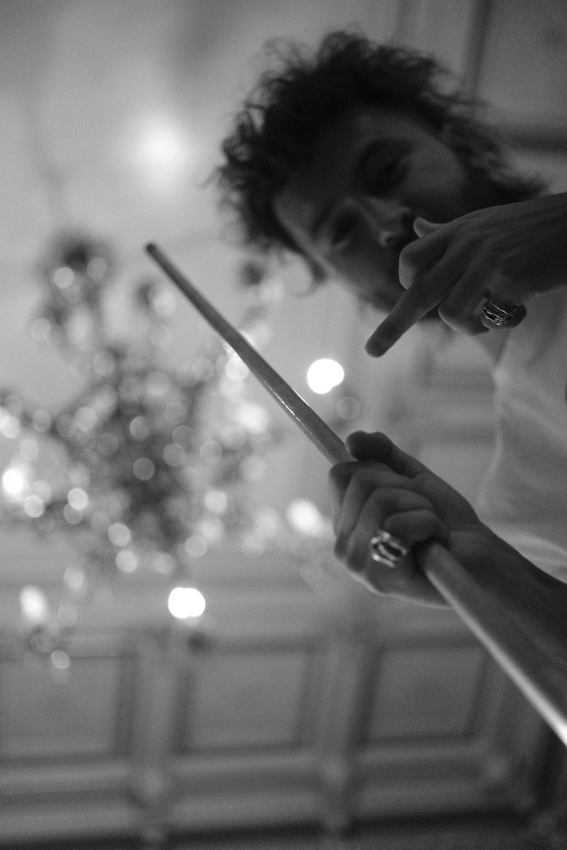 threadguy tweet media