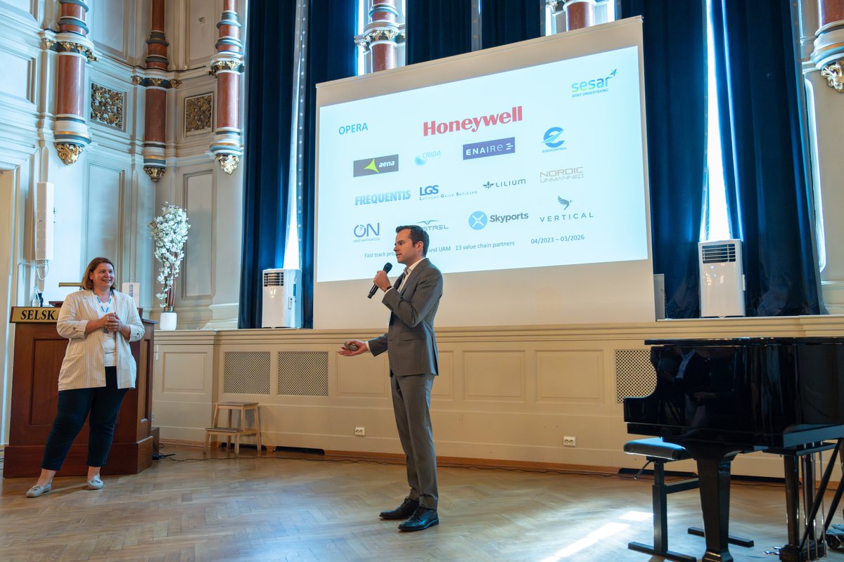 OperA_Sesar3's tweet image. 👉Markus Bardach, the founder of the start-up skyzr belonging to the renowned Frequentis Group, together with Inga Jankunaite from the Lithuanian air navigation service provider, presented the OperA project during his session at the Fourth Nordics &amp;amp; Baltics Innovation Summit.