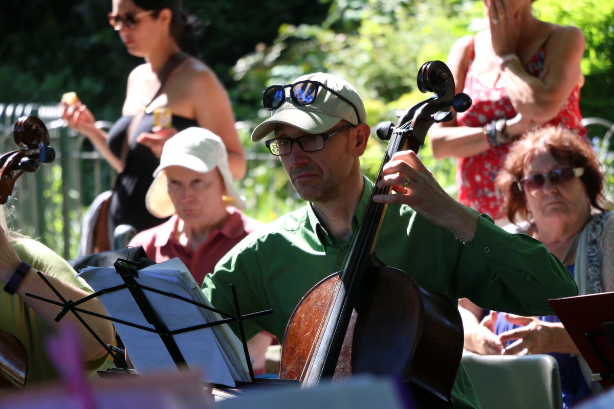 MusicForConnect's tweet image. We're delighted to announce there are two new summer all-abilities strings jam sessions coming up at Brighthelm:

- Monday 22nd July, 2:30-3:45pm
- Friday 23rd August, 2:30-3:45pm

Complete beginners are welcome too - we'll provide the instruments: cellos, violas, violins