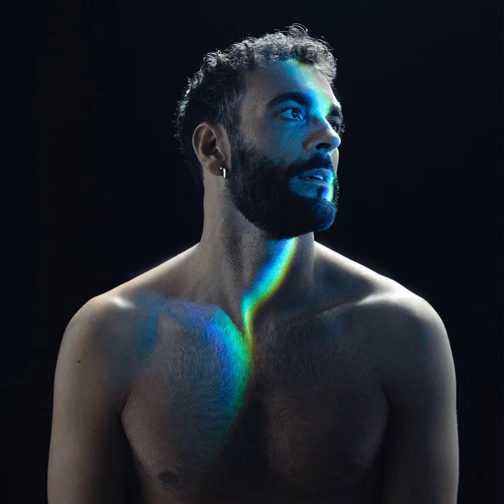 itparade_'s tweet photo. Con le certificazioni FIMI di questa settimana, @mengonimarco supera 5 milioni di copie certificate in carriera. https://t.co/uIrfHSRkbM