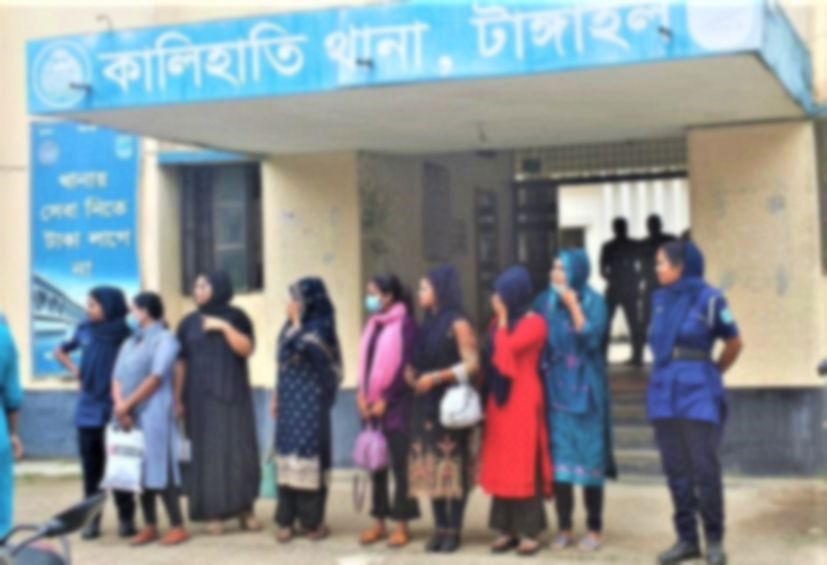 টাঙ্গাইলের বিরতি রিসোর্ট থেকে তিন খদ্দেরসহ সাত যৌনকর্মী গ্রেফতার