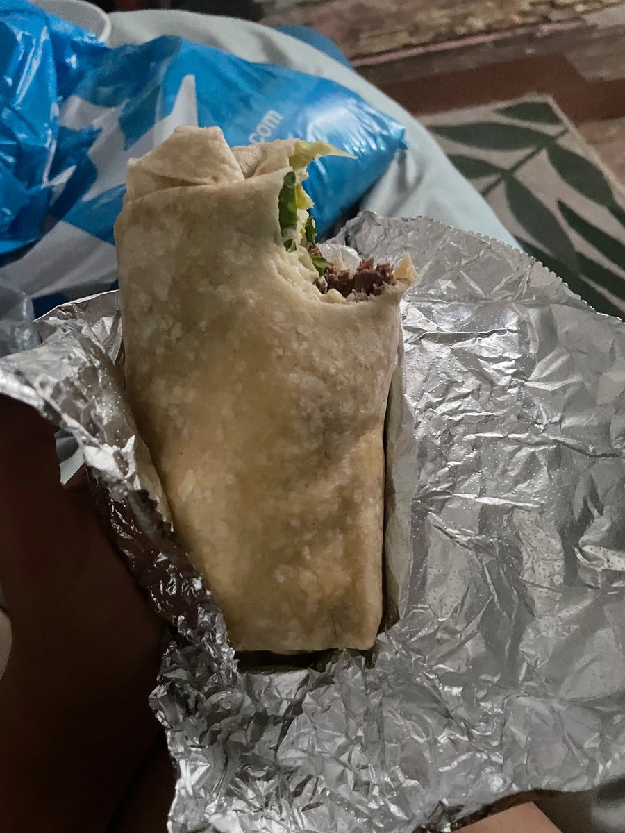 BLADEET4RD's tweet image. #CHIPOTLEBURRITO