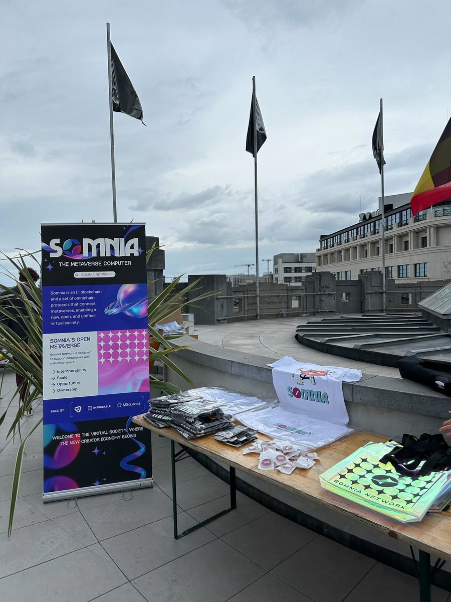 Somnia_Network's tweet photo. Hey Somniacs! 🌟 We had an incredible time co-hosting the Rooftop Hash Hour @EthCC in Brussels! 🇧🇪✨

Thanks to everyone who joined us and our amazing co-hosts @HalbornSecurity, @StellarOrg, @bitgetglobal, @beefyfinance, @sendblockslabs, @MergeMadrid, and @ApeBond. It was an unforgettable evening of networking, great conversations, and stunning views at the historic BOZAR rooftop. 🍸🌃