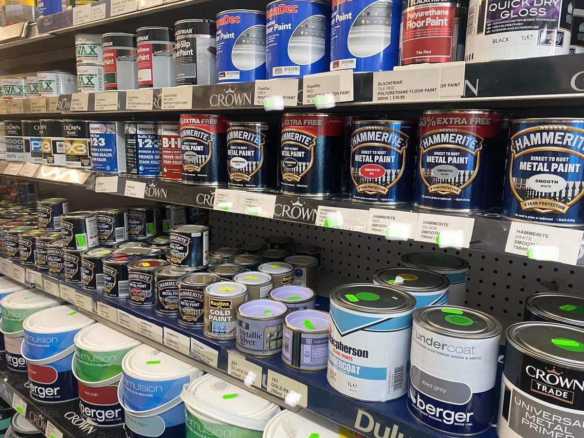 castlelocksdiy's tweet photo. Shop local for interior and exterior paints, glosses, primers, undercoats, masonry paints, varnishes, stains, spray paints, fillers, paste, and painting accessories 😁

#shoplocal #antrimroad #northbelfast #belfast #paint 

Open:
Monday to Friday 9-5 

https://t.co/U5Bk8JgHGm https://t.co/PowPwnO9e0