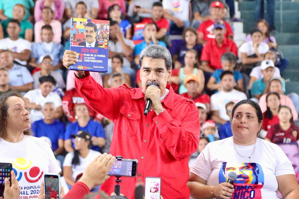 Quién derrotó el desabastecimiento y las colas? <a href="/NicolasMaduro/">Nicolás Maduro</a>
- ¿Quién fulminó el dólar paralelo y el perverso dólar today? <a href="/NicolasMaduro/">Nicolás Maduro</a>
- ¿Quién detuvo en seco la hiperinflación para proteger los precios y el ingreso familiar? <a href="/NicolasMaduro/">Nicolás Maduro</a>