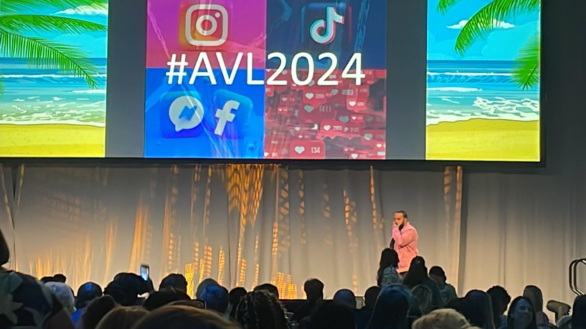brandy_breeze's tweet photo. #AVL2024 Participation with @domsmithRP ❤️ https://t.co/kLqYzkOqrF