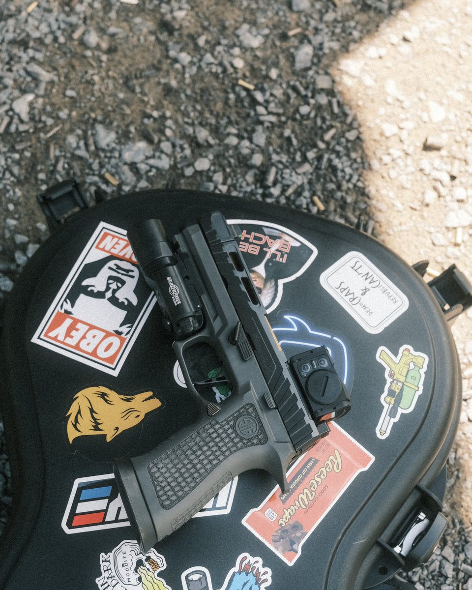 Daissele's tweet photo. Although I hate to admit it, it seems the more expensive the pistol, the better it shoots.🫠 https://t.co/9QUjhVV7wi
