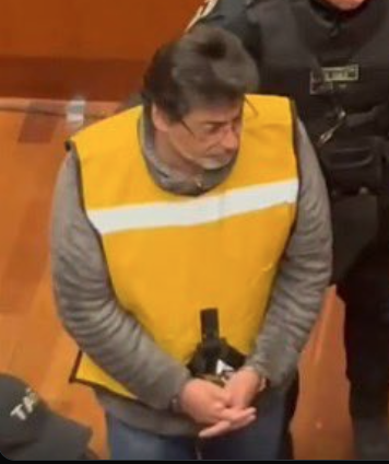 maboxp's tweet photo. Dos Justicias, Indignante https://t.co/HzyKXxRABW