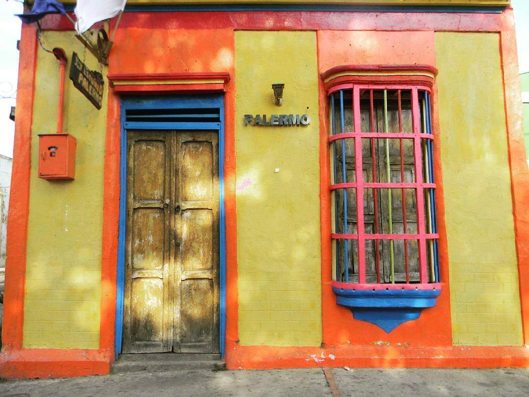 soytuventana's tweet photo. Maracaibo a Color...
#Palermo #ColoresDeMaracaibo #HornoCity #Maracaibo #WhatAWindows #DoorsAndWindows #SoyMonikBea #Lovegates #NoContextDoors #DailyDoor #doors
📸 @soymonikbea https://t.co/KgpOy9vLjT