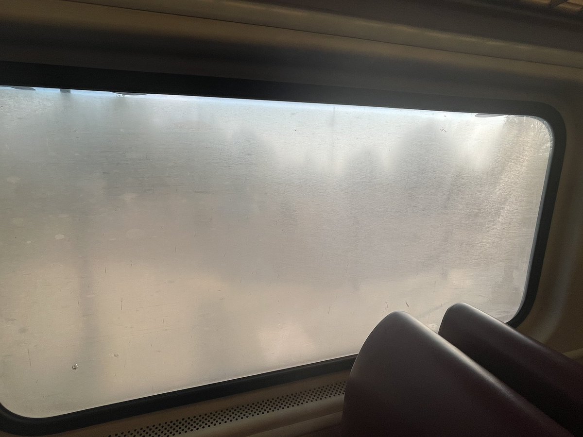 lalofra's tweet photo. @NJTRANSIT Why don’t you fix the train windows on the Port Jervis line so that customers know where they’re going or at the very least, anticipate danger? https://t.co/cMsEeNcqSi