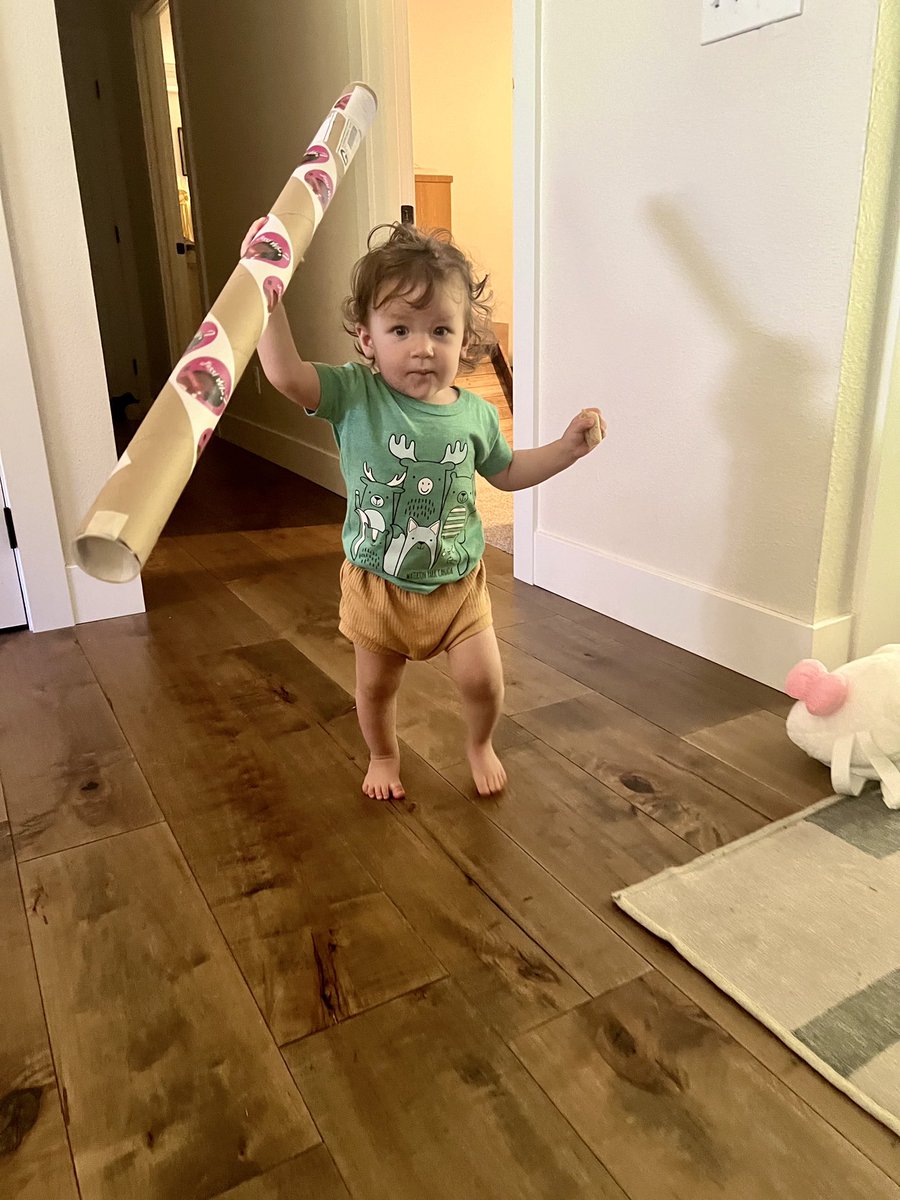 JessiWhoSeries's tweet photo. The real Rowen just received her package and she’s LOVIN it!!🥹🥰…the tube, she’s the loving the tube. 

•

•

•
#explore #explorepage #fyp #babies #rowen #cutiepie #og https://t.co/Ck2UHHYduR