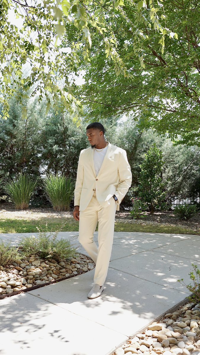 RobSDavisIII's tweet photo. Stay smoov https://t.co/Df2fARaAZD