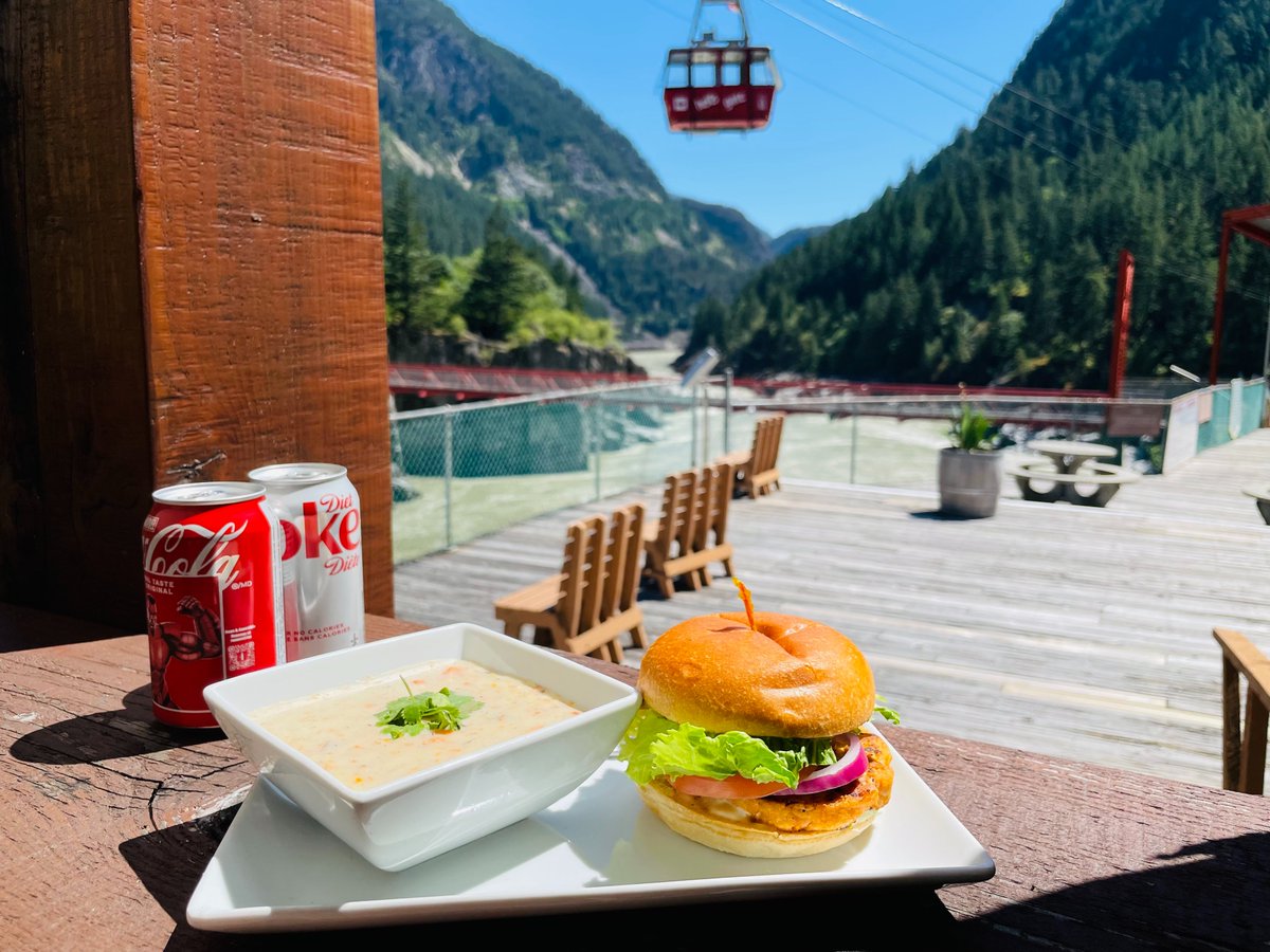 hellsgatetram's tweet photo. 🍔🥣 After enjoying a scenic tram ride, take in the breathtaking views of the Fraser Canyon while indulging in our mouthwatering Salmon Burger paired with our world-famous Salmon Chowder. Our restaurant is open from 11:00 AM to 2:00 PM, closed on Tuesdays.🌄 https://t.co/V0vfM3JcIx