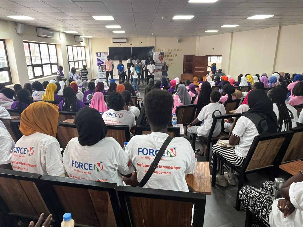 forcensenegal's tweet photo. [ #Composante #STEMD ]

1/2 📢Le camp #STEM pour les jeunes lycéennes et collégiennes se déroule actuellement à l'ENO de Mbour et se poursuivra jusqu'au mercredi 10 juillet.

#MastercardFoundation #STEM #ecole #Éducation https://t.co/IeJSlasMtl