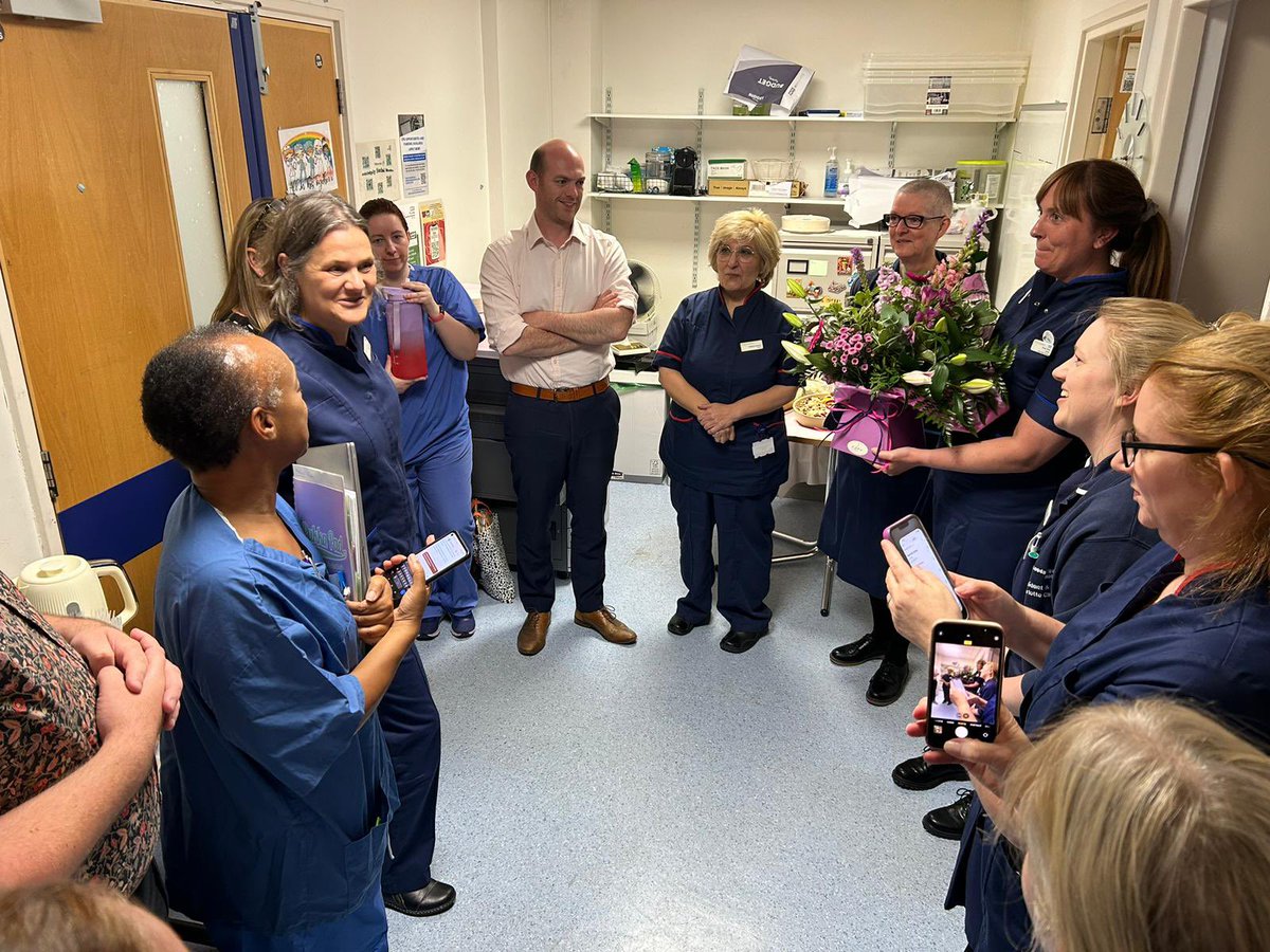 More gifts from my lovely colleagues in SIM. I have truly been spoilt. Can’t thank you all enough for the love you have given me over the years I have worked with you all - love and laughter all the way <a href="/LTHT_SIM/">LTHT Specialty & Integrated Medicine</a> <a href="/ICStuie/">Stuart Pearson</a> <a href="/pemmieEm/">Emma</a> #simplythebest #retirement