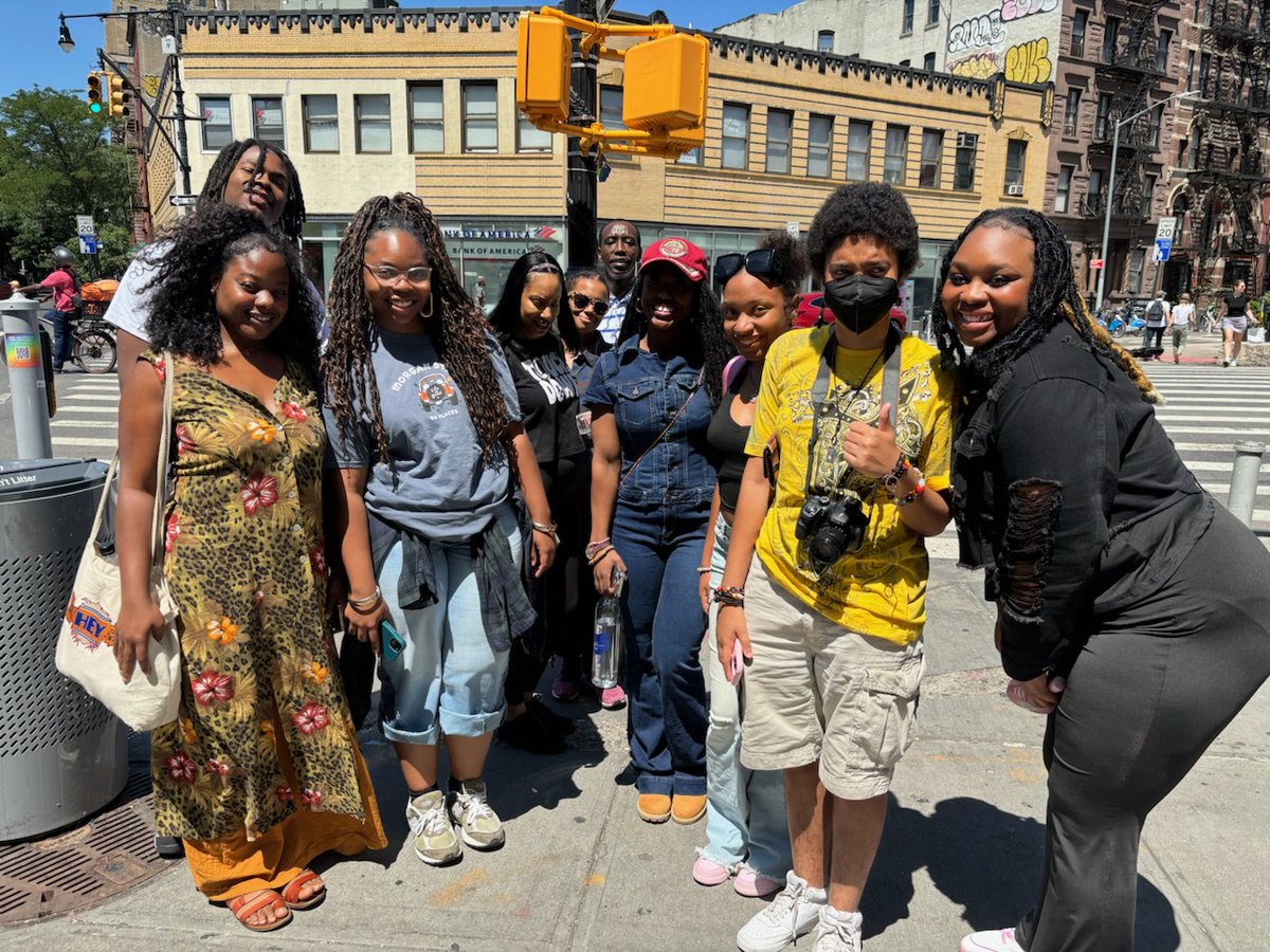 morganstateengl's tweet photo. #EnglishIsLIT! On July 3rd, Morgan State's Benjamin A. Quarles undergraduate scholars, faculty, and staff traveled to New York to visit the James Baldwin Museum. #MSUEnglish #MorganStateEnglish #JamesBaldwin #EnglishIsTheNewSTEM https://t.co/ZlC8Y0gT4N