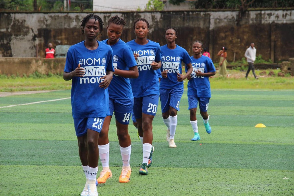 OIMGuinee's tweet photo. 🏆⚽️ @OIMGuinee supports Guinean female athletes and @ASBolonta! Together for the playoff qualifier for the Women’s Champions League UFOA A! @fgfofficiel #IOMOnTheMove #WomensFootball #Migration https://t.co/iBsWpjH5sl