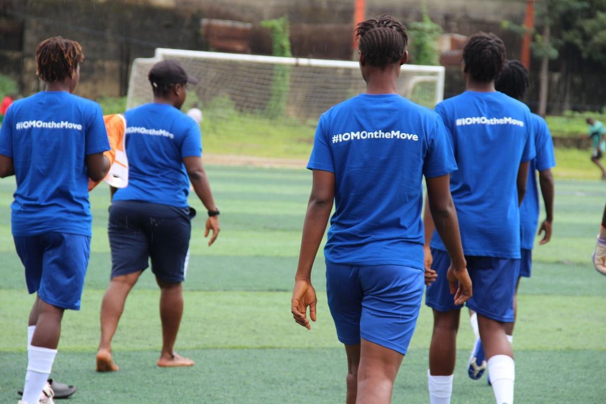 OIMGuinee's tweet photo. 🏆⚽️ @OIMGuinee supports Guinean female athletes and @ASBolonta! Together for the playoff qualifier for the Women’s Champions League UFOA A! @fgfofficiel #IOMOnTheMove #WomensFootball #Migration https://t.co/iBsWpjH5sl