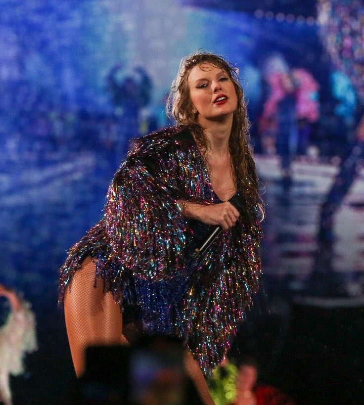 ciwyw_'s tweet image. dicas para as roupas + ideias de mashups para a primeira noite em zürich

( fav= like + rt )🤍