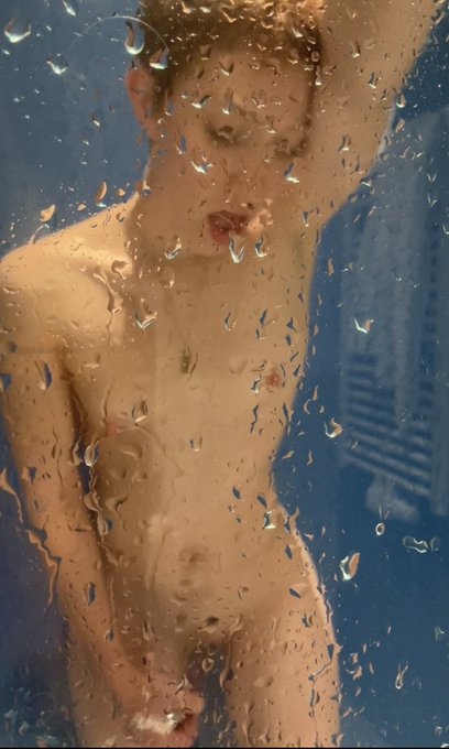 3 pic. two of the hottest quick n dirty I-have-to-cum-this-second-or-I’m-going-to-explode videos: https://t