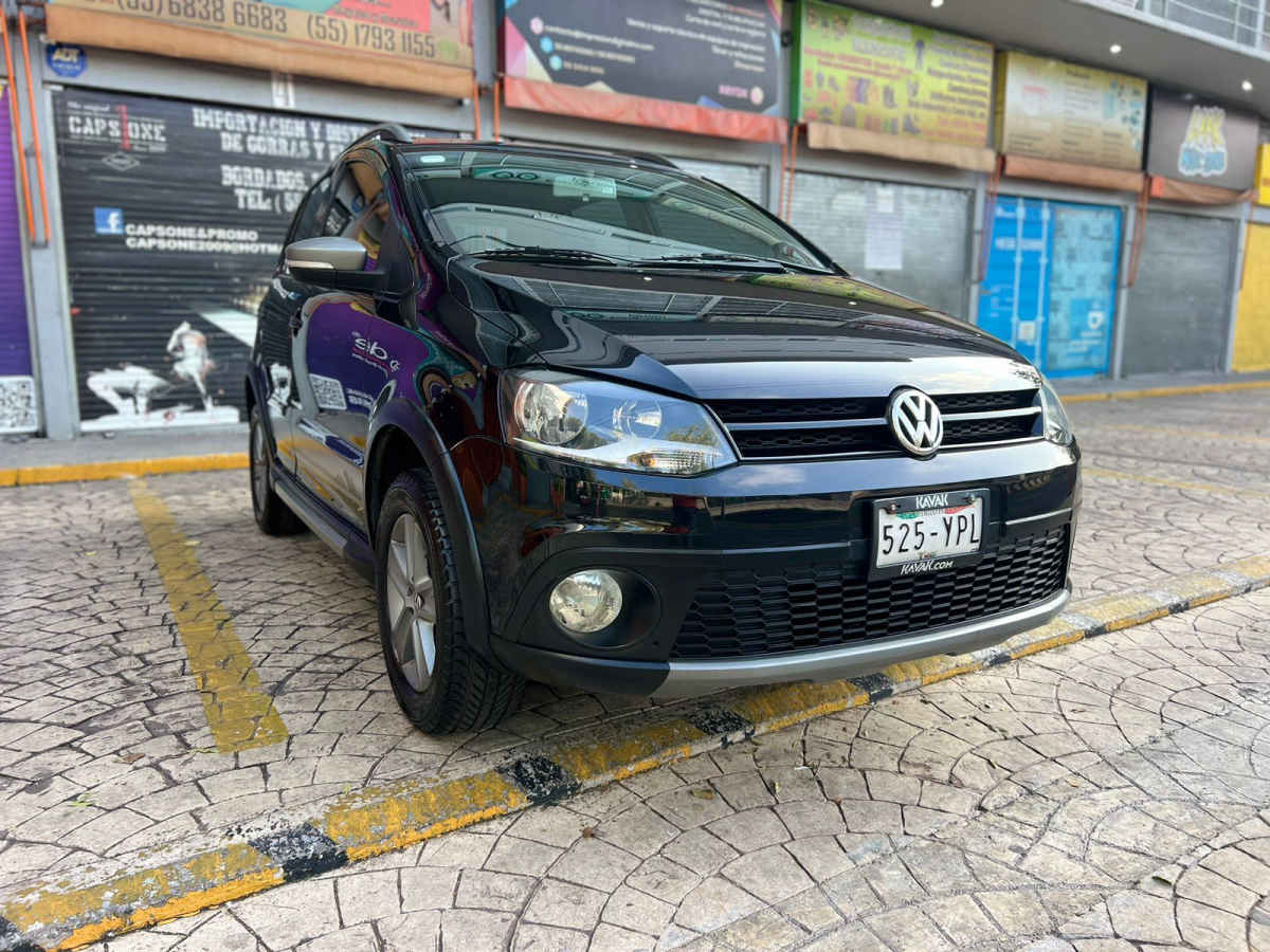 SeminuevoAutos's tweet image. Se vende Volkswagen Crossfox 2012 Usado

  Precio: $ 199,900 MXN Fijo

  Transmisión: Manual

  Color: Negro

  Kilometraje: 36,000Km.

  Ubicación: Cuauhtémoc, Ciudad de México

  ref20926564 #MaxiPublica #AutosEnVenta