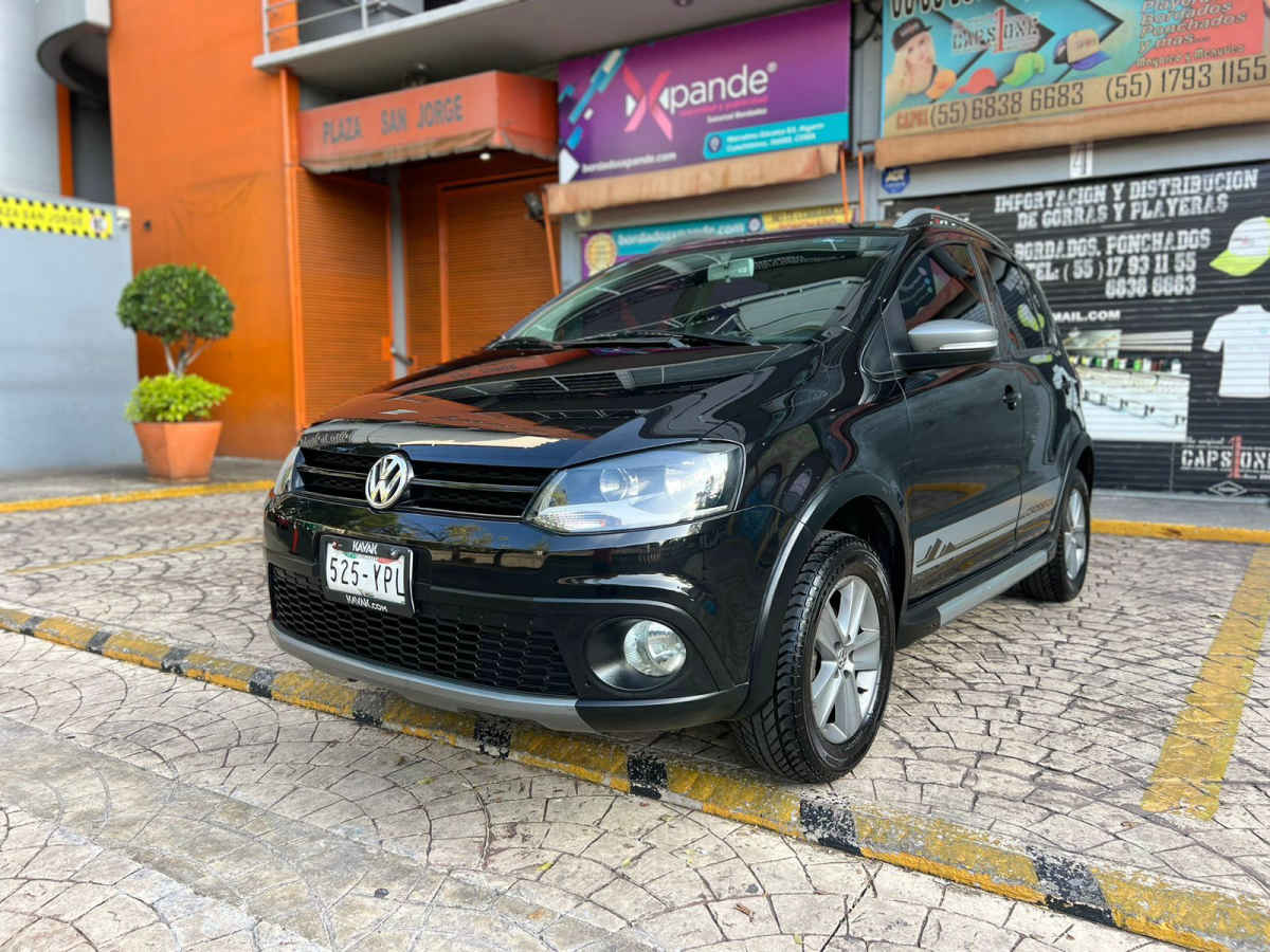 SeminuevoAutos's tweet image. Se vende Volkswagen Crossfox 2012 Usado

  Precio: $ 199,900 MXN Fijo

  Transmisión: Manual

  Color: Negro

  Kilometraje: 36,000Km.

  Ubicación: Cuauhtémoc, Ciudad de México

  ref20926564 #MaxiPublica #AutosEnVenta