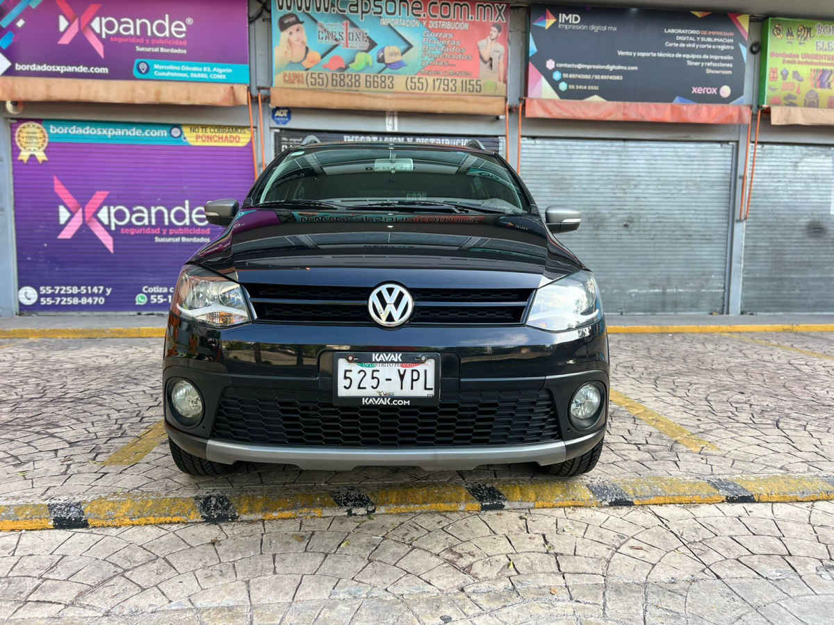 SeminuevoAutos's tweet image. Se vende Volkswagen Crossfox 2012 Usado

  Precio: $ 199,900 MXN Fijo

  Transmisión: Manual

  Color: Negro

  Kilometraje: 36,000Km.

  Ubicación: Cuauhtémoc, Ciudad de México

  ref20926564 #MaxiPublica #AutosEnVenta