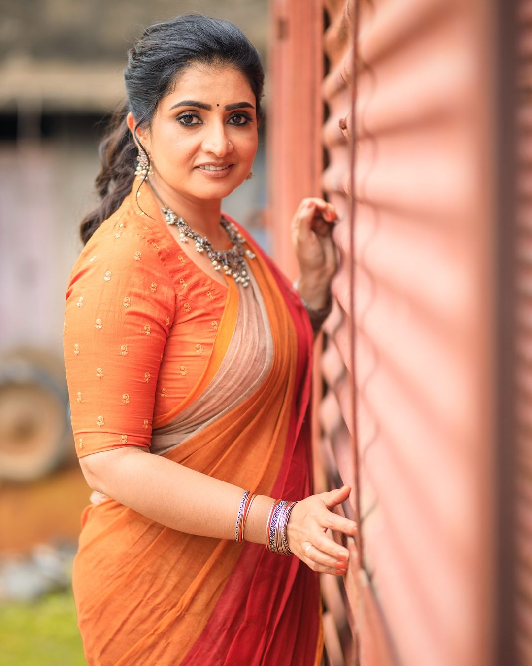 Image Who is Actress Sujitha Hot | iiQ8 Entertainment | Tamil TV Serial Actor