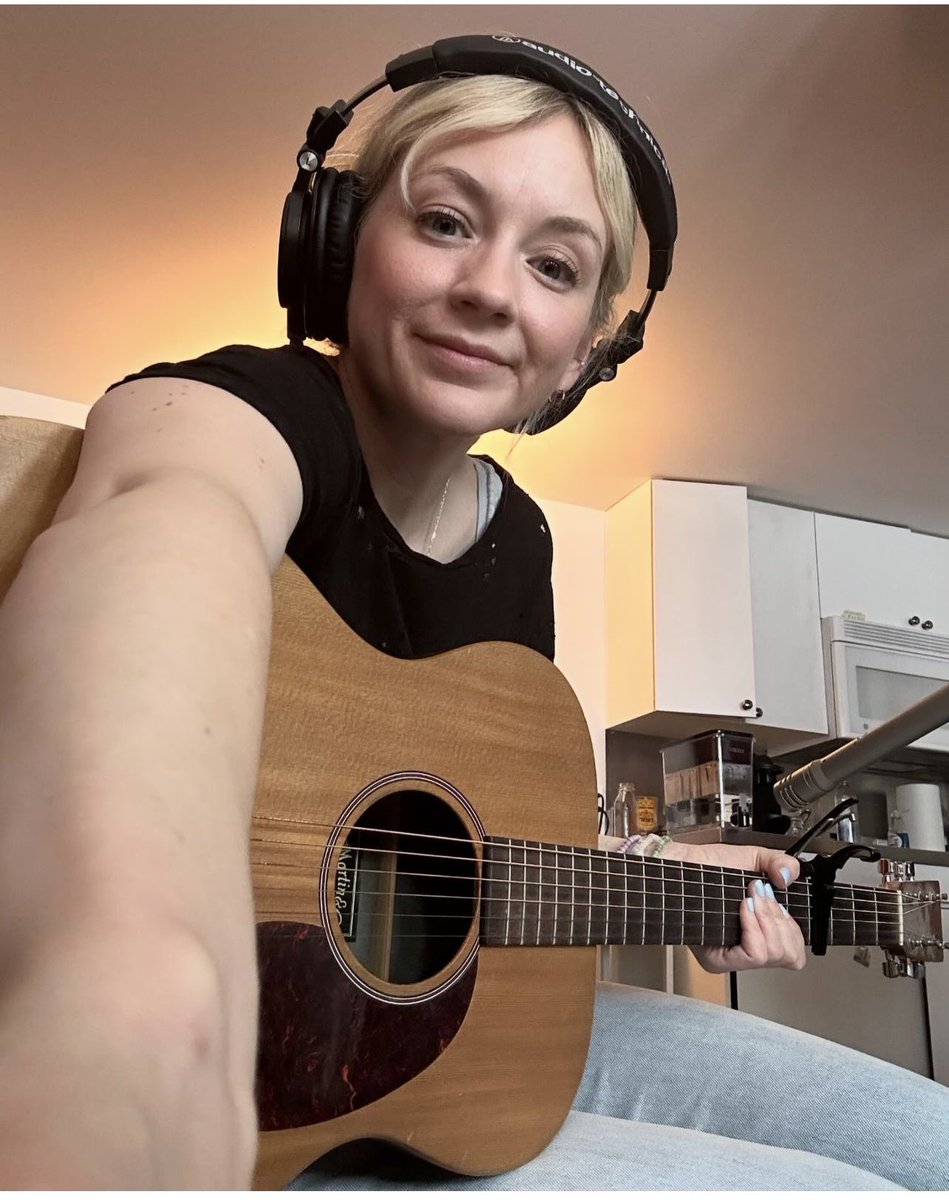 JullianRecords tweet media