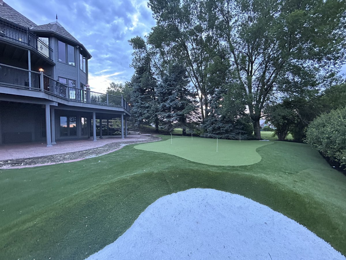 Go_Turf's tweet photo. Recent multi-turf putting green completed in Nebraska! Turned out fantastic. Now it’s time to work on the short game and lower those scores! #Nebraskaturf #puttinggreen #artificialturfinstallation https://t.co/SlJRgvlCsV