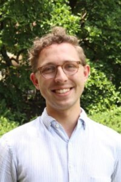 Vanderbilt MSTP (@vanderbiltmstp) on Twitter photo Congratulations to <a href="/KittlesonMSTP/">Drew Kittleson (he/him)</a> (G3) who was awarded a 2024 Graduate Leadership Anchor Award for Diversity, Equity, and Inclusion work advocating for and supporting the LGBTQ+ community at Vanderbilt! You can read more here: news.vanderbilt.edu/2024/06/17/gra… Congratulations to <a href="/KittlesonMSTP/">Drew Kittleson (he/him)</a> (G3) who was awarded a 2024 Graduate Leadership Anchor Award for Diversity, Equity, and Inclusion work advocating for and supporting the LGBTQ+ community at Vanderbilt! You can read more here: news.vanderbilt.edu/2024/06/17/gra…