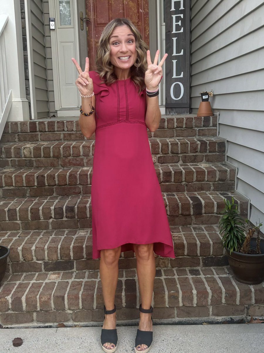 ReneeLWhite5's tweet image. I can’t believe we are here already! 1st day of school! 8th grade for Jonah. 5th grade for Ailey. 2nd grade for Dorin. I can’t believe it’s Jonah’s last year of middle school and Aileys last year of elementary school already. Year 23 for me.

#8thgrade #5thgrade #2ndgrade #year23