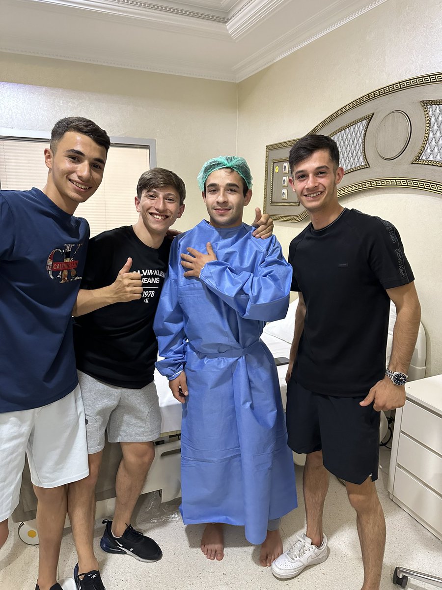 Ameliyata hazırız Allah’ın İzniyle Daha İyi Olucaksın Abim♥️🙏😘
<a href="/jkymertcancelik/">Mertcan Çelik</a> 
<a href="/ali_yildiz_5/">Ali Yıldız</a> 
<a href="/efeakpinar58/">Efe Akpınar</a>