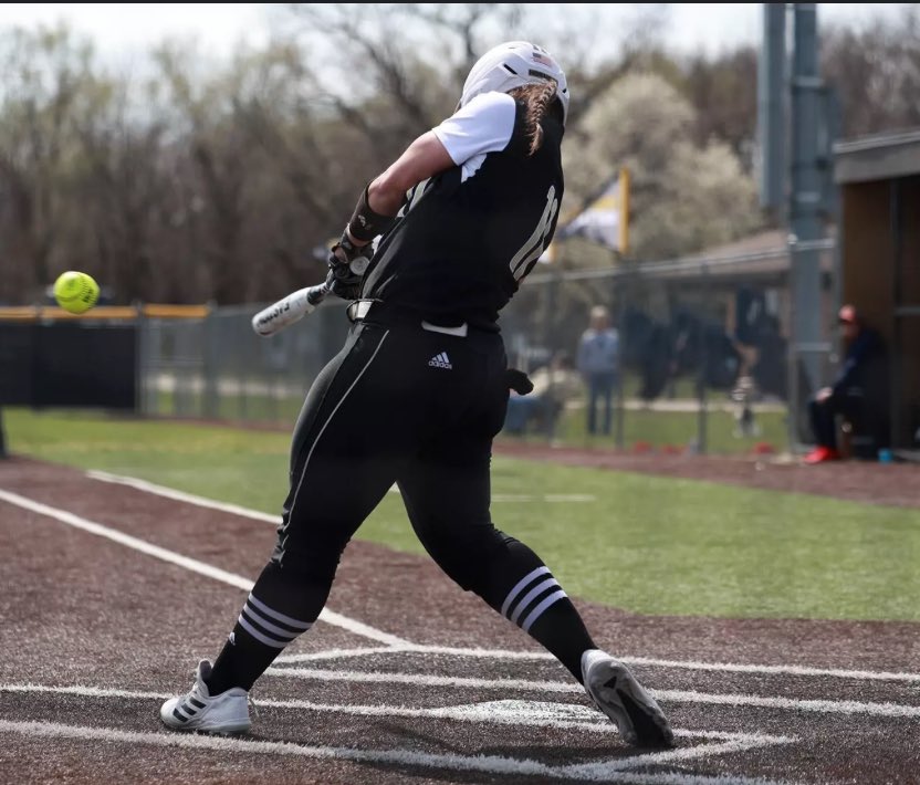 🚨Transfer Pitchers🚨

Still looking good for a place to call home?

Emporia State is the place to be this coming fall!!! 

Please reach out to me for further information #StingersUp 🐝💛🖤

<a href="/SoftballPortal/">Softball Portal</a>